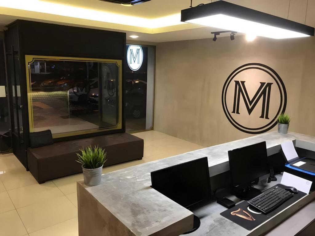 萨东街摩纳哥精品酒店 亞庇 外观 照片